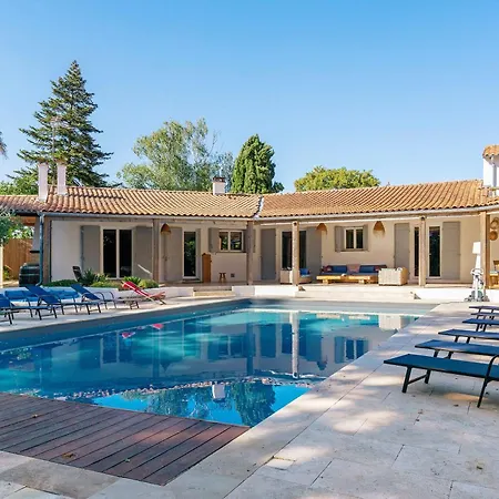 Grande Avec Piscine * Nieul-les-Saintes